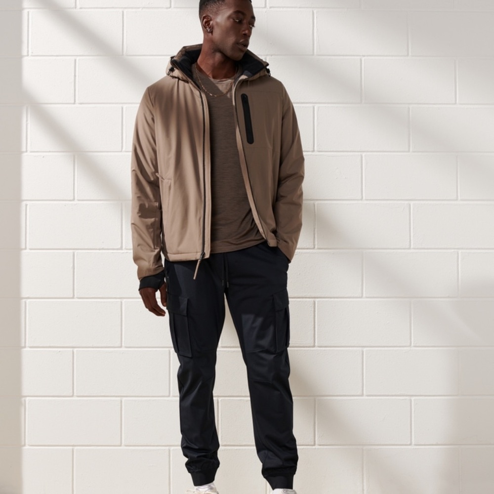 ⭐️HOLD⭐️ Abercrombie & Fitch Men’s Puffer YPB Jacket